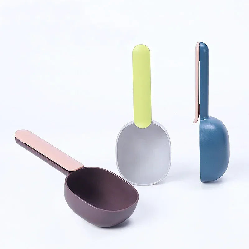 Portable Multi - function Pet Supplies for Cat, Dog, Puppy, Kitten: Feeding Spoon, Food Shovel, Scoop with Sealing Bag Clip