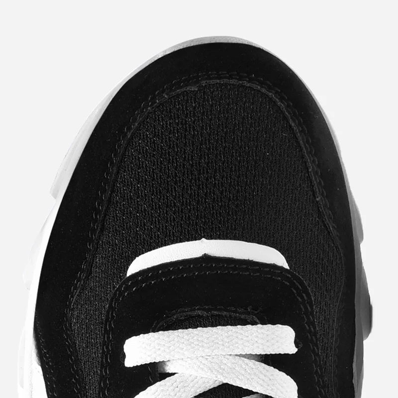 2025 new men's and women's running shoes breathable casual sneakers anti-slip vibration comfortable walking shoes 36-48