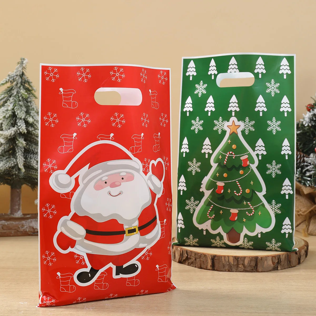 10/25/50pcs Christmas Santa Claus Candy Gift Bags Christmas Decorations for Home 2025 Navidad New Year 2026 Xmas Gifts Packaging